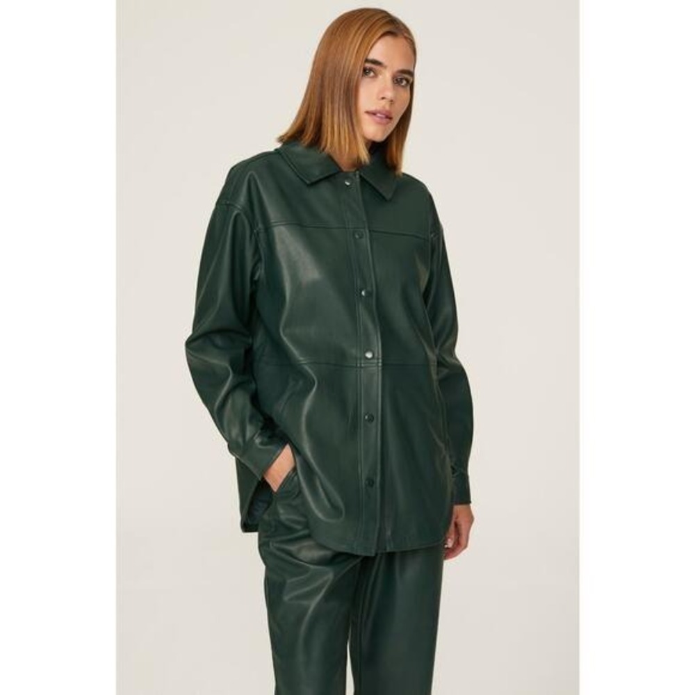 Love Whit Faux Leather Shacket Shirt Jacket‎ Green Size S Snap Front Collared
